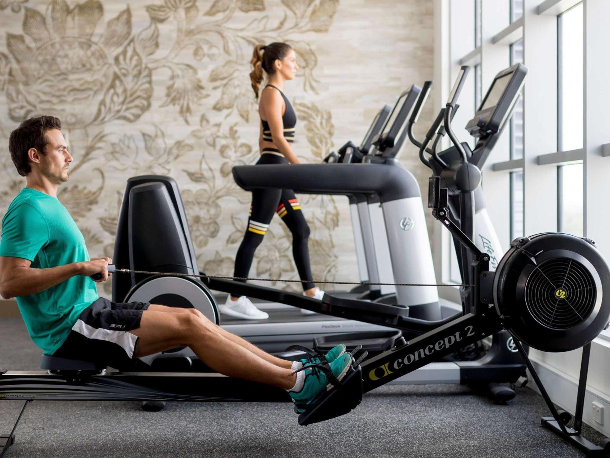 The William Inglis Mgallery Warwick Farm Extérieur photo A Concept 2 model C in a gym